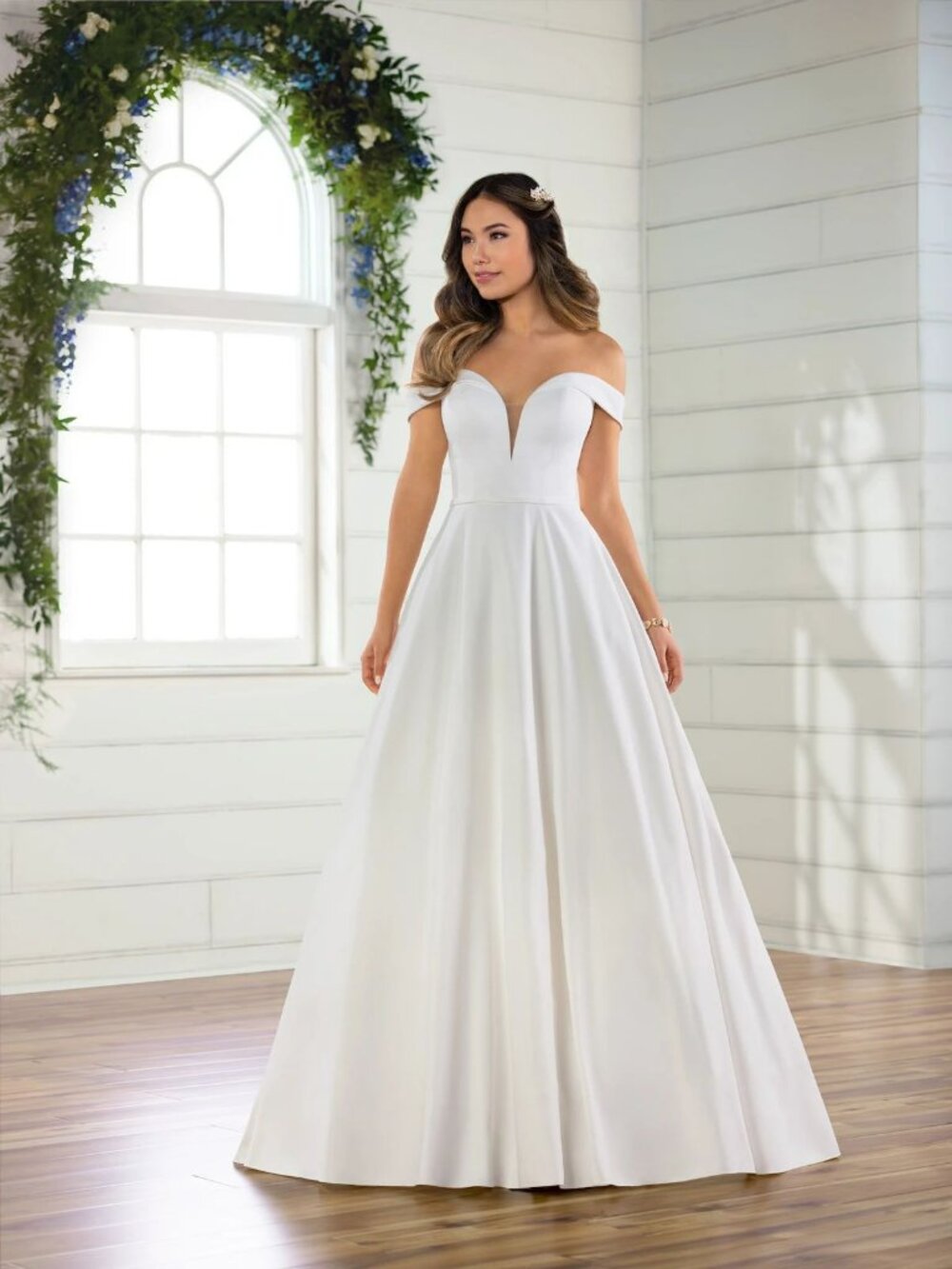 Essense of Australia D2761 wedding dress (size 10-14)